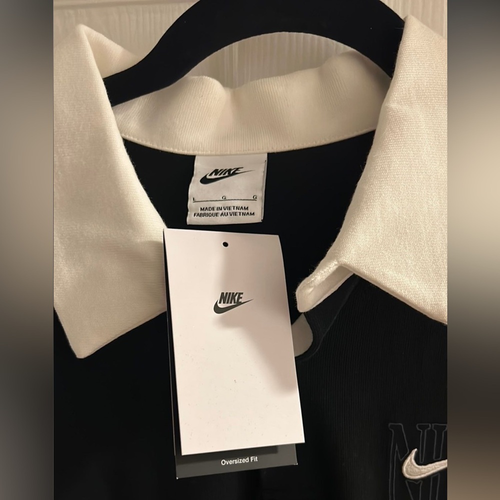 NIKE WOMENS ESSENTIAL OVERSIZED LONG-SLEEVE POLO - Picture 5 of 6
